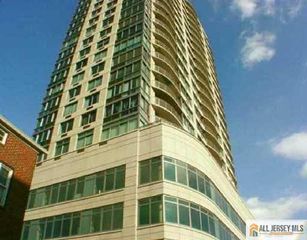 1 Spring Street 2004, New Brunswick, NJ 08901