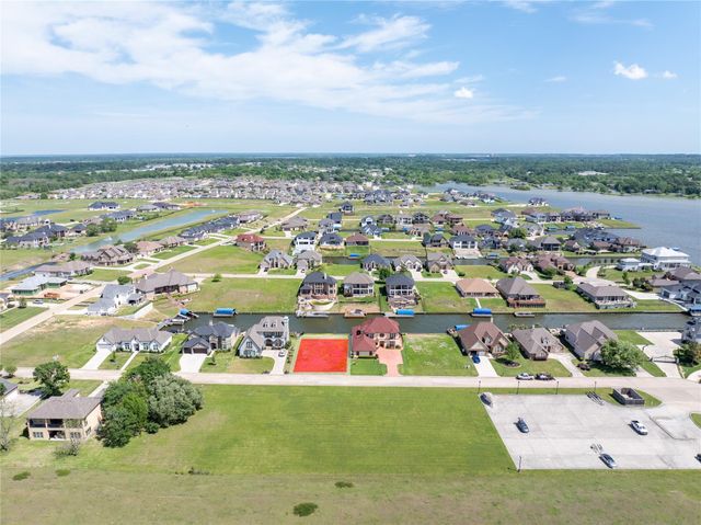 10808 Bourbon Street, Willis, TX 77318