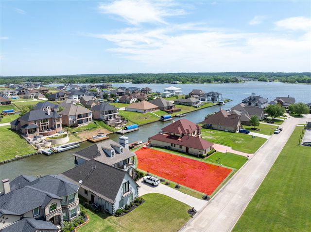 10808 Bourbon Street, Willis, TX 77318