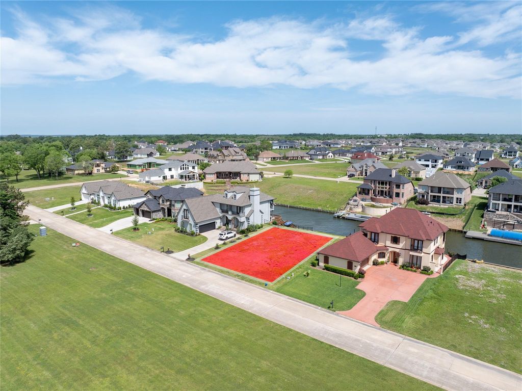 10808 Bourbon Street, Willis, TX 77318