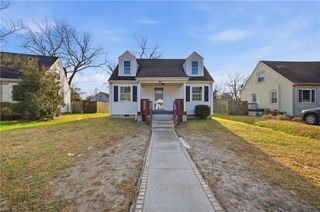 44 Henry ST, Hampton, VA 23669
