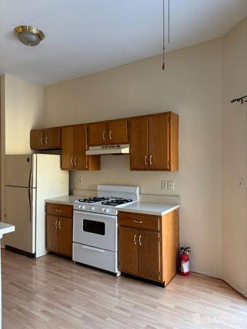 5083 Beech Court 5083, South Brunswick, NJ 08852