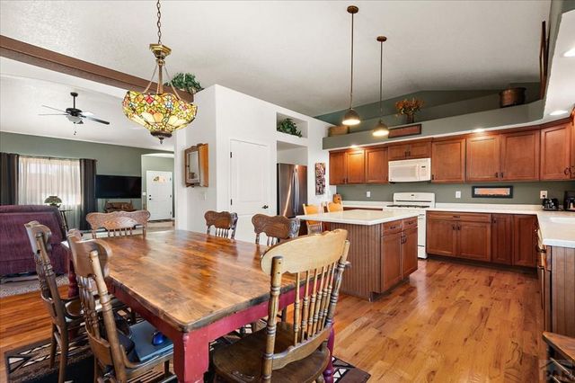1193 E Sapinero Dr, Pueblo West, CO 81007
