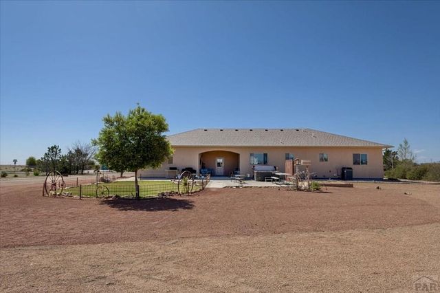 1193 E Sapinero Dr, Pueblo West, CO 81007