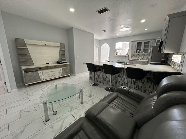 10439 ANDOVER POINT CIRCLE, Orlando, FL 32825