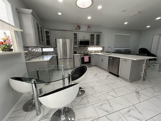 10439 ANDOVER POINT CIRCLE, Orlando, FL 32825