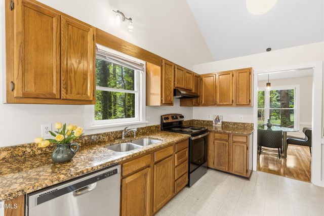 5613 Oldtowne Road, Raleigh, NC 27612