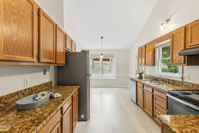 5613 Oldtowne Road, Raleigh, NC 27612