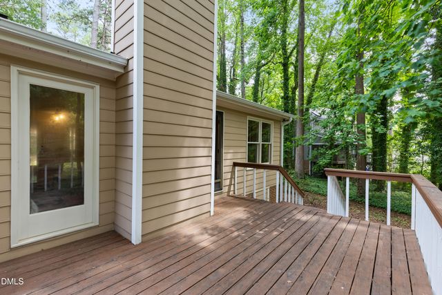 5613 Oldtowne Road, Raleigh, NC 27612