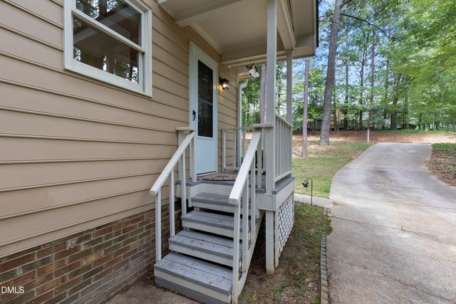 5613 Oldtowne Road, Raleigh, NC 27612