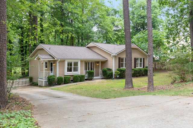 5613 Oldtowne Road, Raleigh, NC 27612