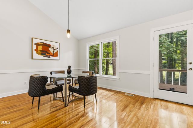 5613 Oldtowne Road, Raleigh, NC 27612