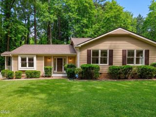 5613 Oldtowne Road, Raleigh, NC 27612