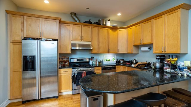 2438 N Washtenaw Avenue 1, Chicago, IL 60647