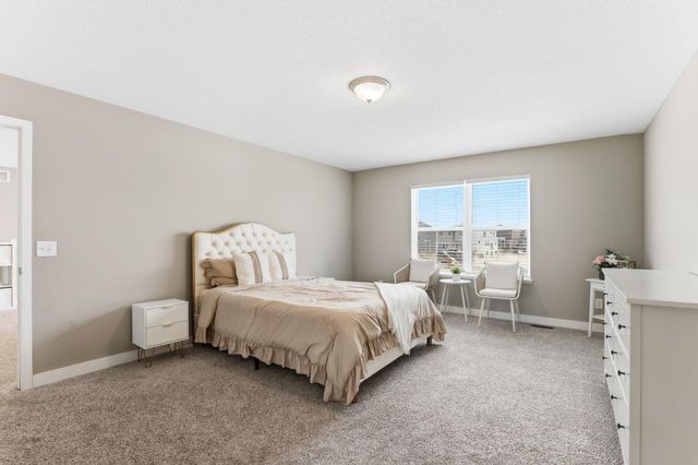 16206 Europa Avenue N, Hugo, MN 55038