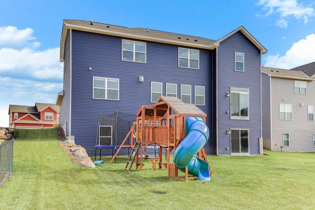 16206 Europa Avenue N, Hugo, MN 55038