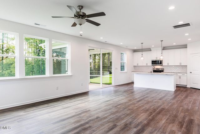 67 Renshaw Lane, Fuquay Varina, NC 27526