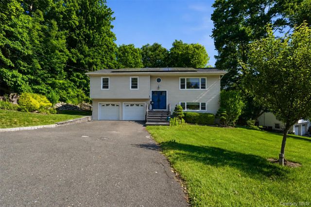 55 Carolina Drive, New City, NY 10956