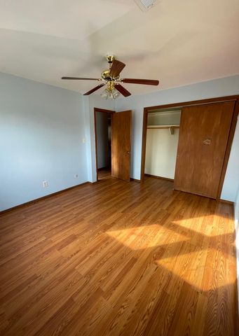 318 E 11th Ave, El Dorado, KS 67042