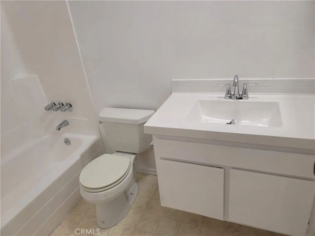 10521 National Boulevard 209, Los Angeles, CA 90034