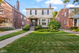 343 Mount Vernon Avenue, Grosse Pointe, MI 48236