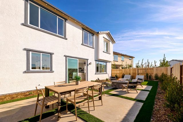 11981 Cobble Brook Dr, Rancho Cordova, CA 95742