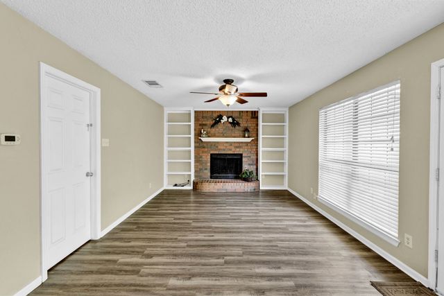 308 Mack Drive, Denton, TX 76209