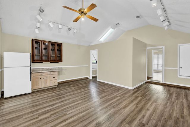 308 Mack Drive, Denton, TX 76209