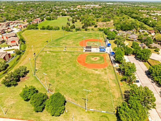 308 Mack Drive, Denton, TX 76209