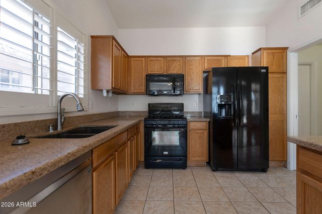 3251 N 146TH Drive, Goodyear, AZ 85395