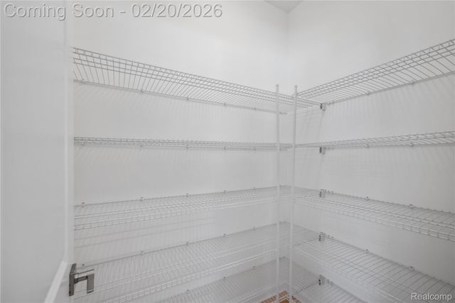 16085 Catalpa Ridge Drive, Holly Township, MI 48442