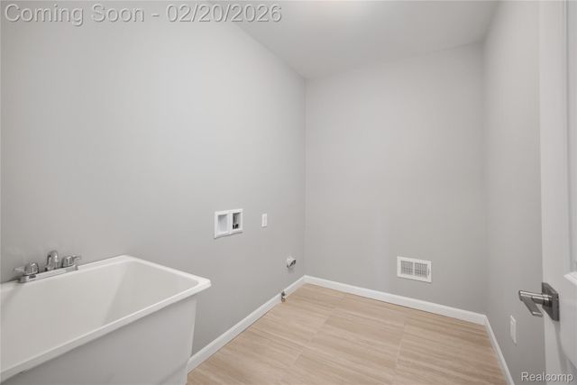 16085 Catalpa Ridge Drive, Holly Township, MI 48442