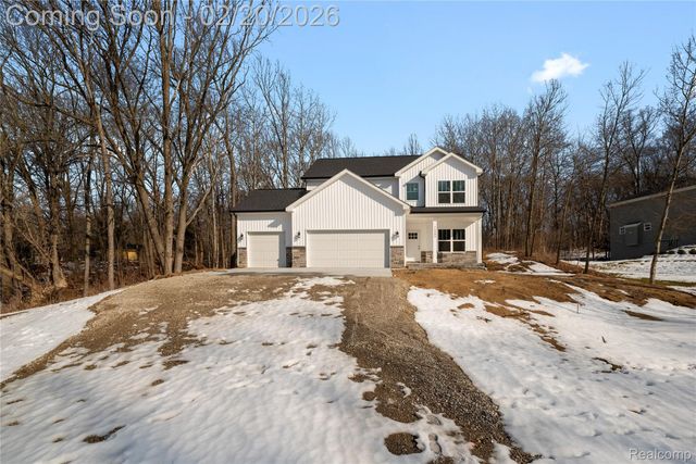 16085 Catalpa Ridge Drive, Holly Township, MI 48442