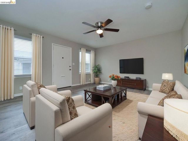 1315 135Th Ave, San Leandro, CA 94578