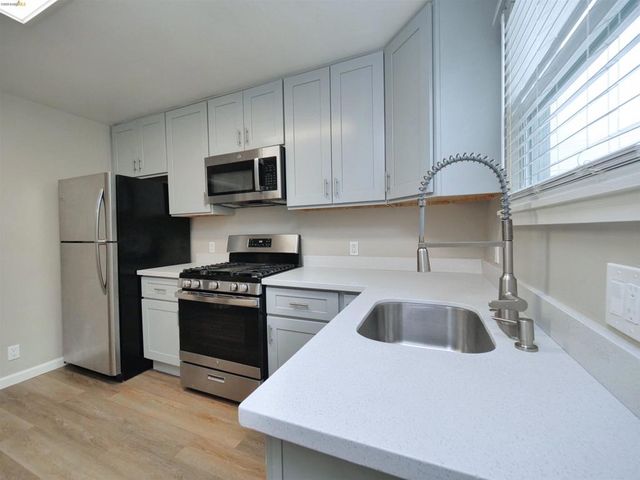 1315 135Th Ave, San Leandro, CA 94578