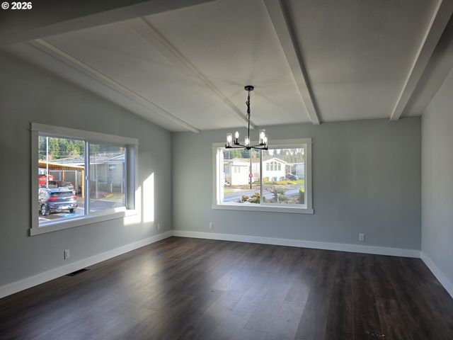 13900 Se HIGHWAY 212 181, Clackamas, OR 97015