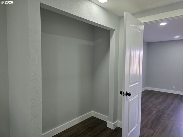 13900 Se HIGHWAY 212 181, Clackamas, OR 97015