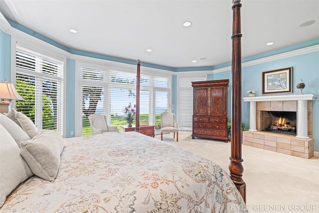 4951 Rosabelle Beach Avenue, Holland, MI 49424