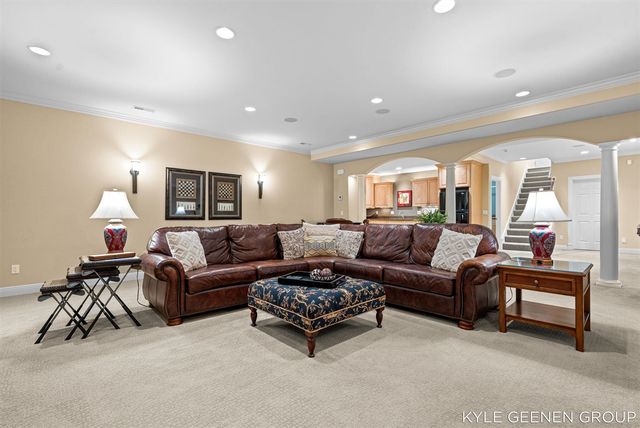 4951 Rosabelle Beach Avenue, Holland, MI 49424