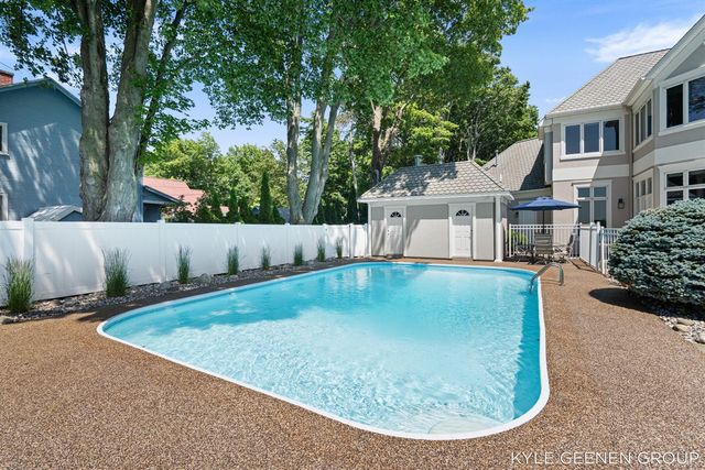 4951 Rosabelle Beach Avenue, Holland, MI 49424