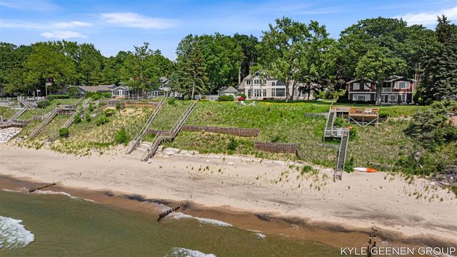 4951 Rosabelle Beach Avenue, Holland, MI 49424