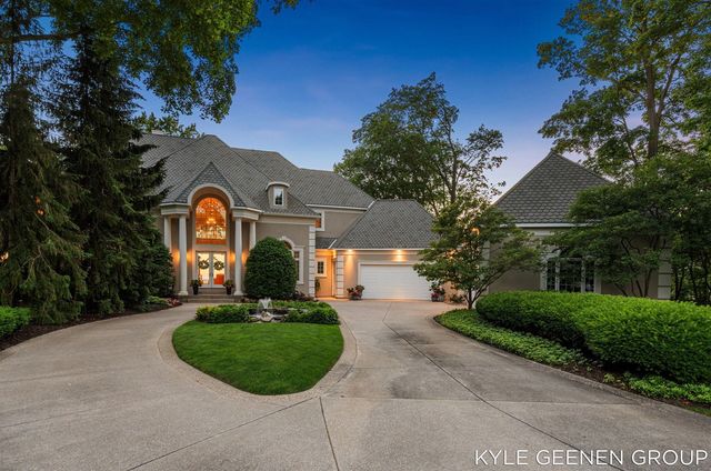 4951 Rosabelle Beach Avenue, Holland, MI 49424