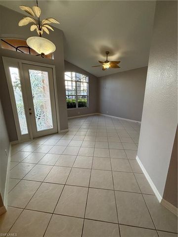 2210 Grove DR, Naples, FL 34120