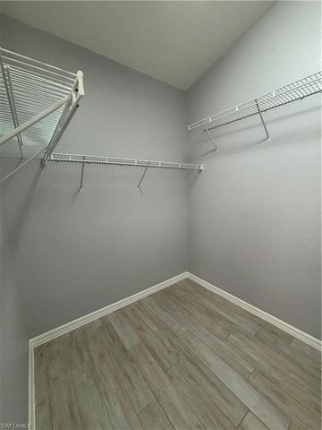 2210 Grove DR, Naples, FL 34120