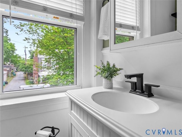 108 N Auburn Ave, Richmond, VA 23221