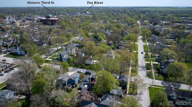 320 S 6th Street, Geneva, IL 60134