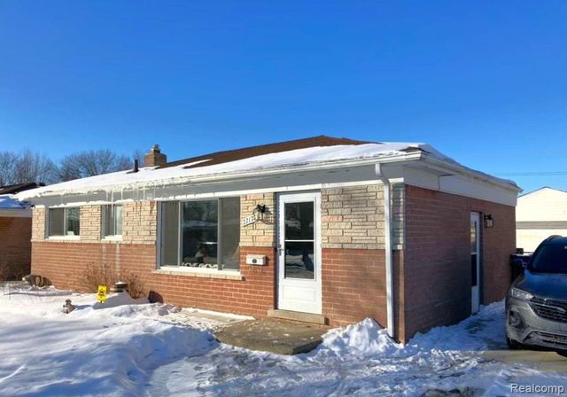 27177 Shelbourne Drive, Warren, MI 48088