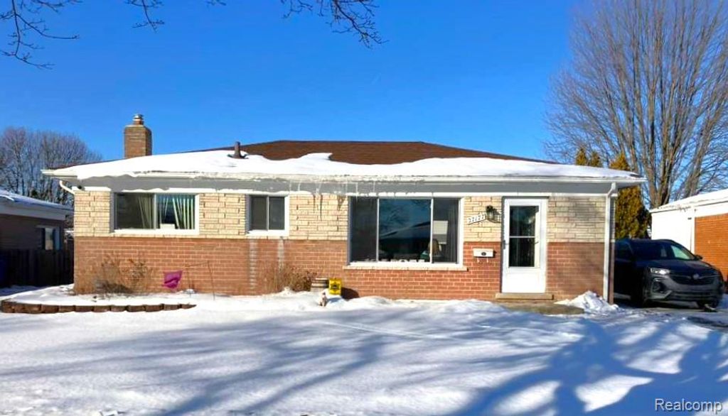 27177 Shelbourne Drive, Warren, MI 48088