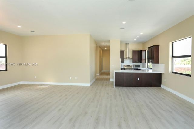 120 SW 35 Ave A1, Miami, FL 33135