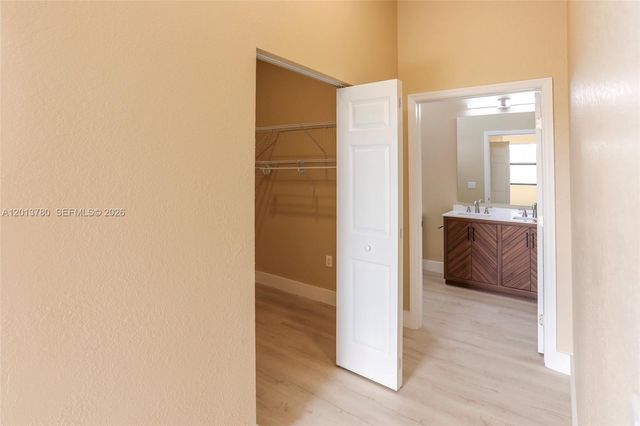 120 SW 35 Ave A1, Miami, FL 33135